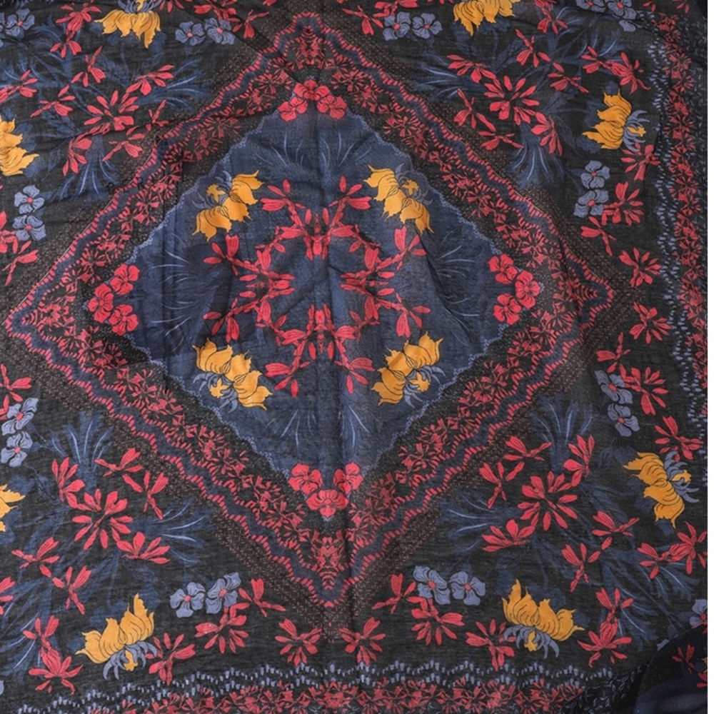 100% cotton Lightweight scarf with tassels - Picture 2 of 6